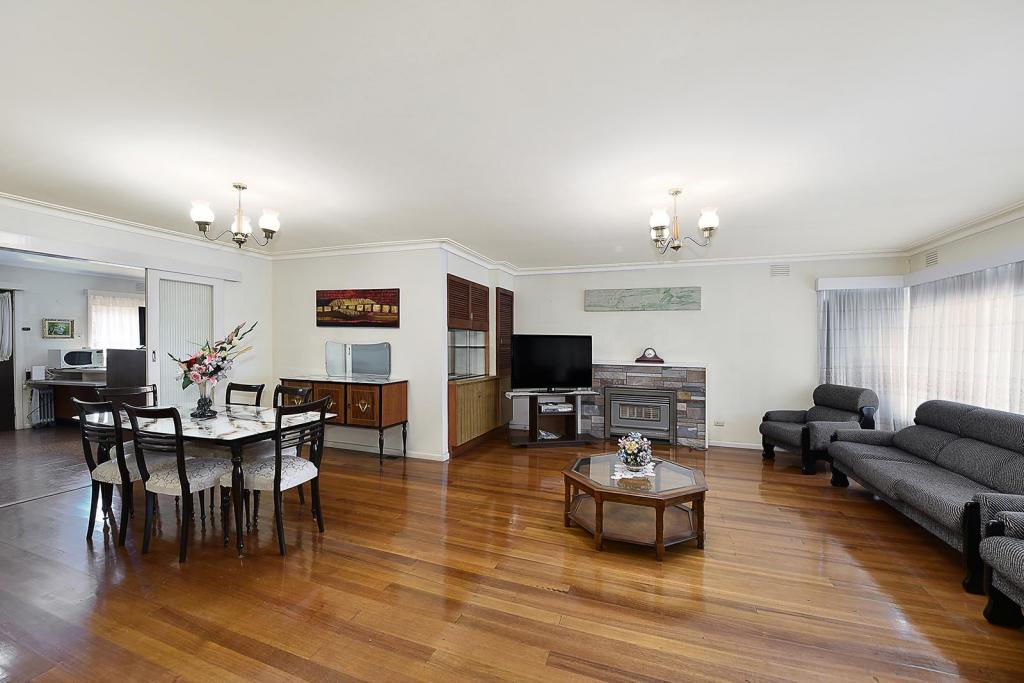 174 Broadhurst Ave, Reservoir, VIC 3073
