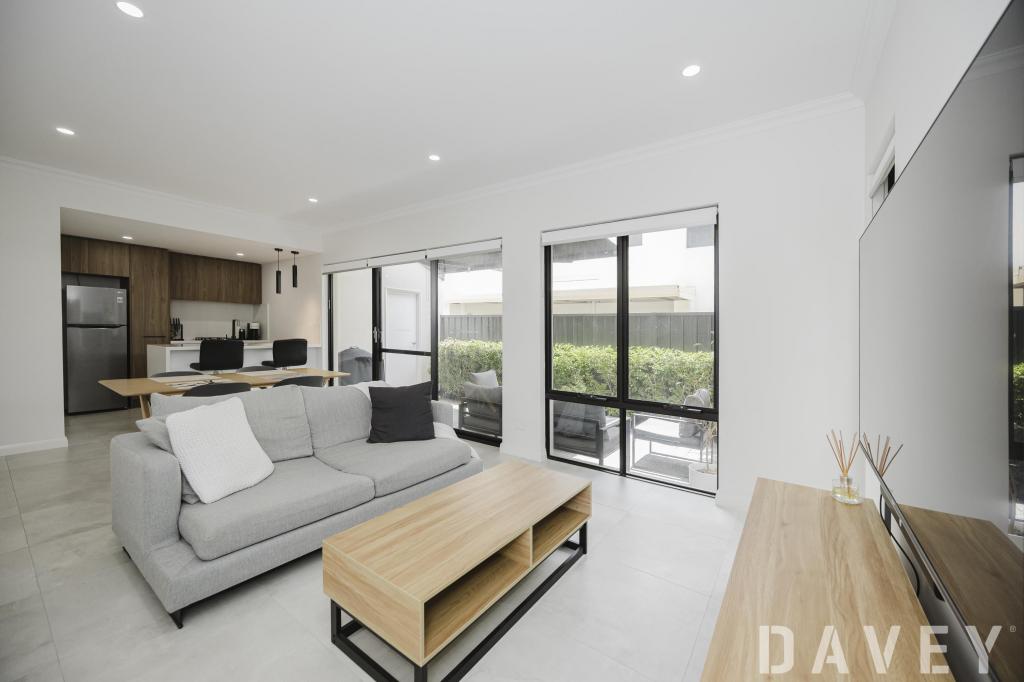 2/42 Woodville St, North Perth, WA 6006