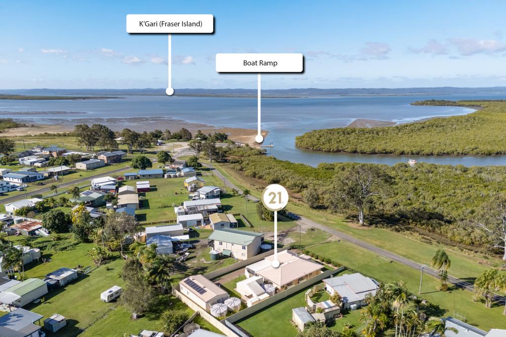 8 Esplanade, Maaroom, QLD 4650