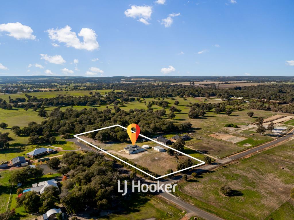 44 Keenan Rd, Dardanup West, WA 6236