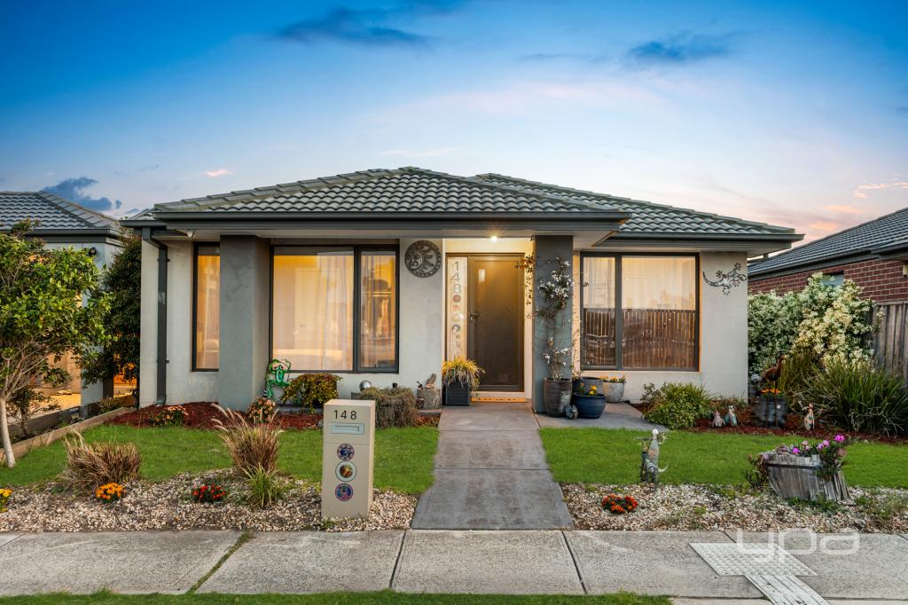 148 SALTWATER PROM, POINT COOK, VIC 3030