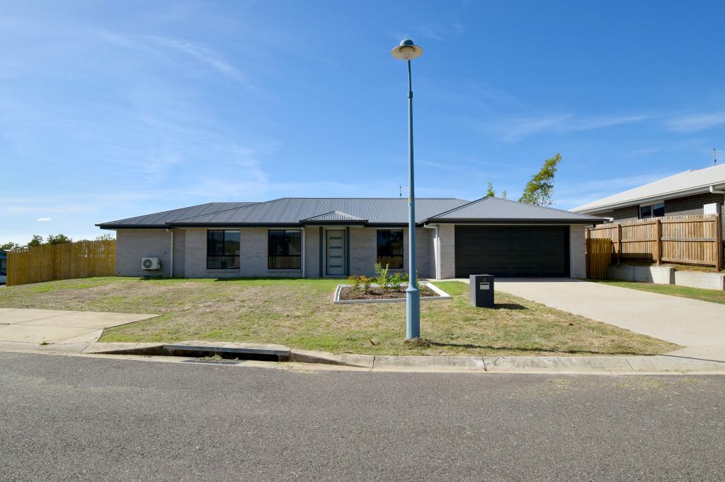 2 Seagull Bvd, Kirkwood, QLD 4680