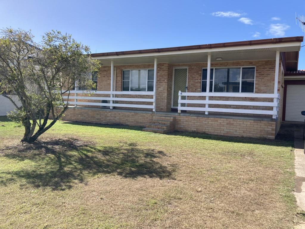 6 Wattle St, Woodgate, QLD 4660