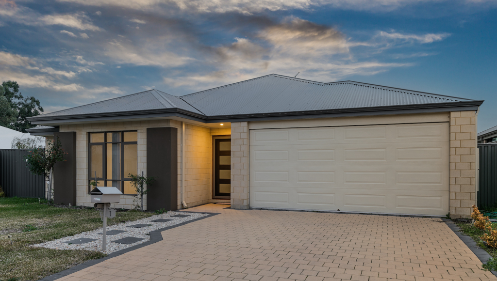 1 Jamison Gr, Wellard, WA 6170