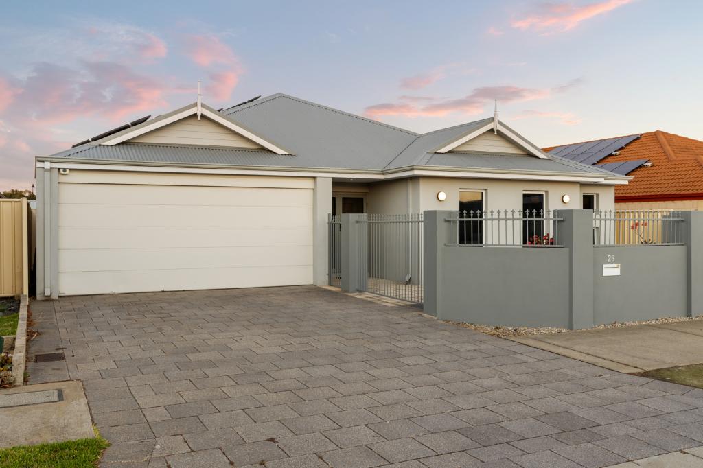 25 Marseille Gdns, Piara Waters, WA 6112