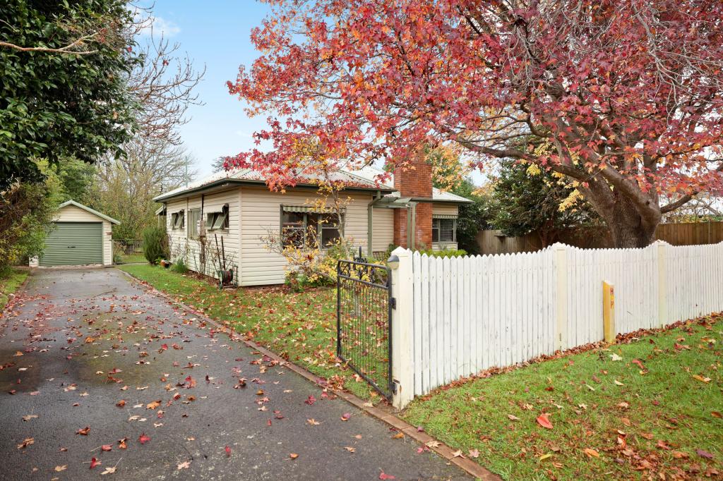 22 Alfred St, Mittagong, NSW 2575