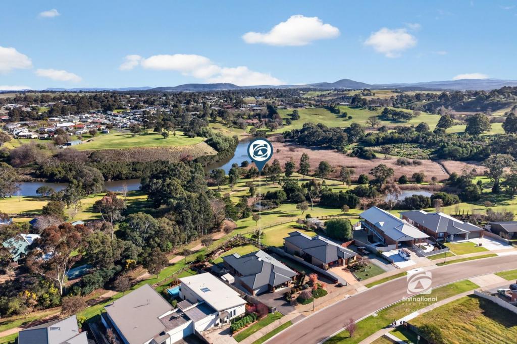 11 LORIMER DR, EASTWOOD, VIC 3875