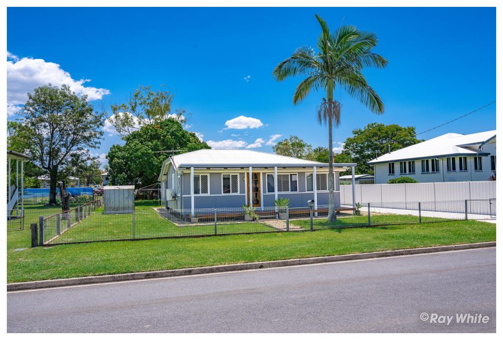 31 ELLIS ST, BERSERKER, QLD 4701