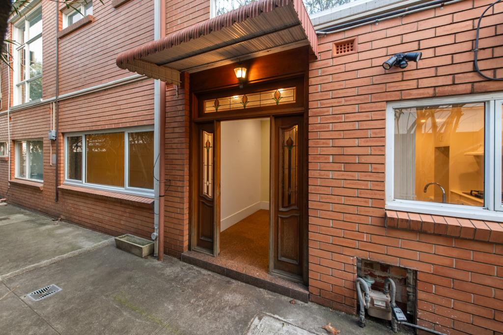 2/45 Narong Rd, Caulfield North, VIC 3161
