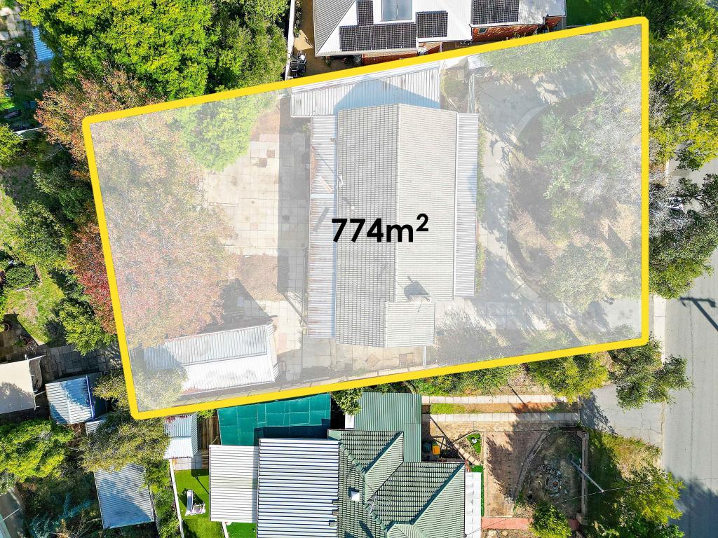 131 Owtram Rd, Armadale, WA 6112