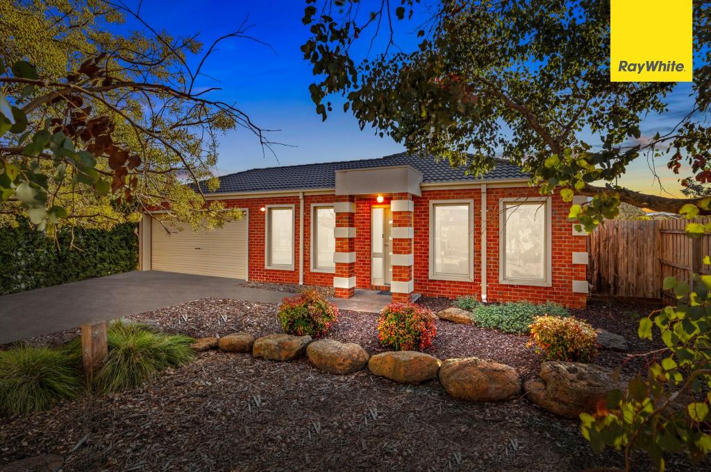 10 Birdswing Tce, Melton South, VIC 3338