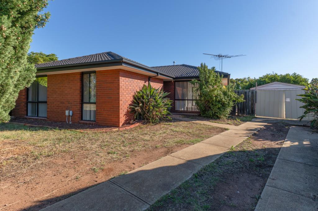 15 Pamela Ct, Melton West, VIC 3337