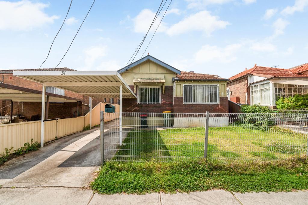 31 Shadforth St, Wiley Park, NSW 2195