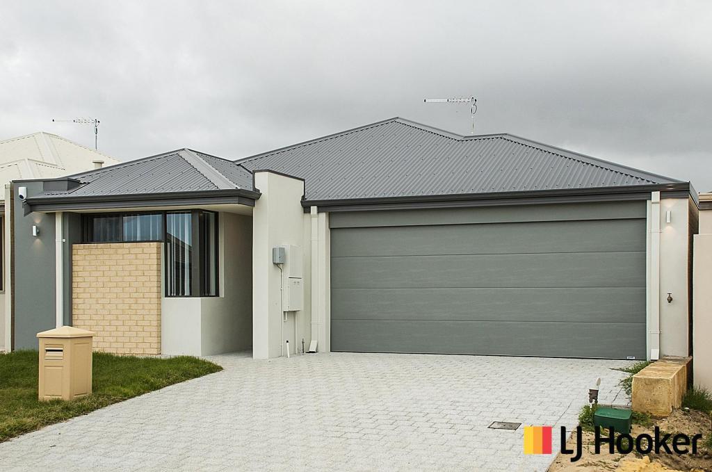 10 Vignerons Loop, Hocking, WA 6065