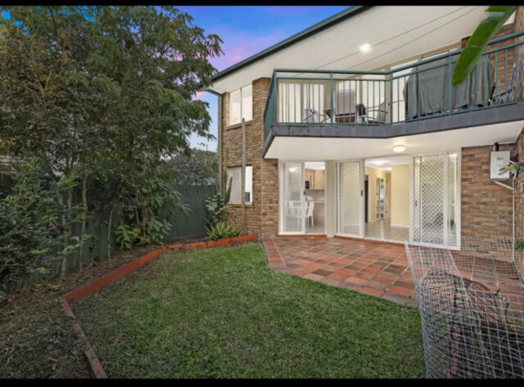 4/24 Depper St, St Lucia, QLD 4067