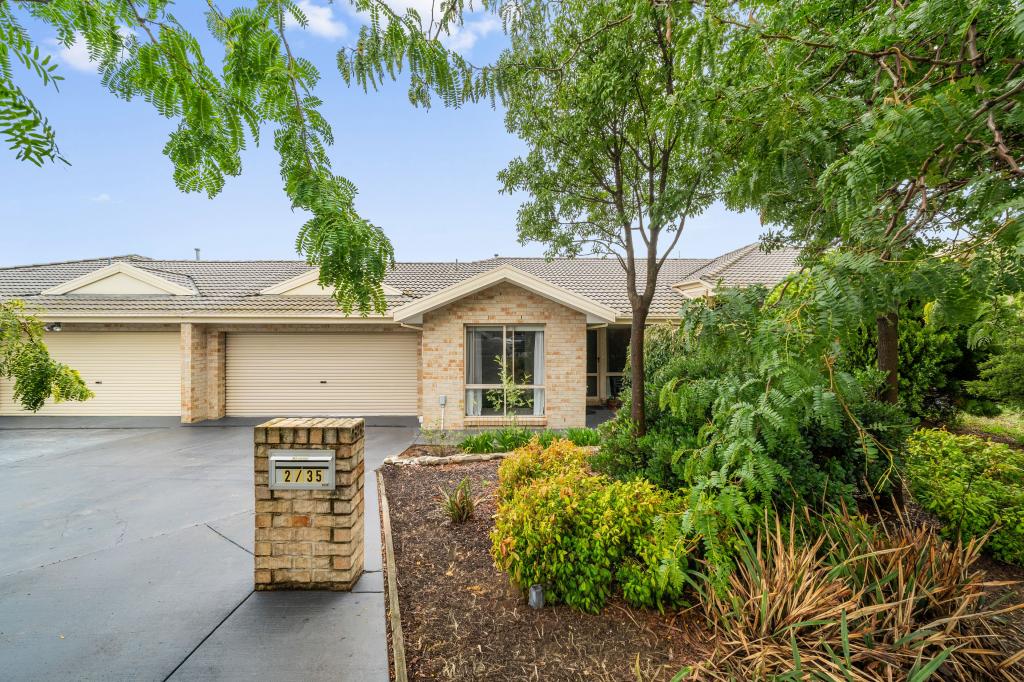 2/35 Brockway Cct, Banks, ACT 2906