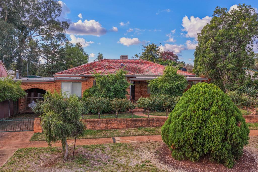 73a Orange St, Condobolin, NSW 2877