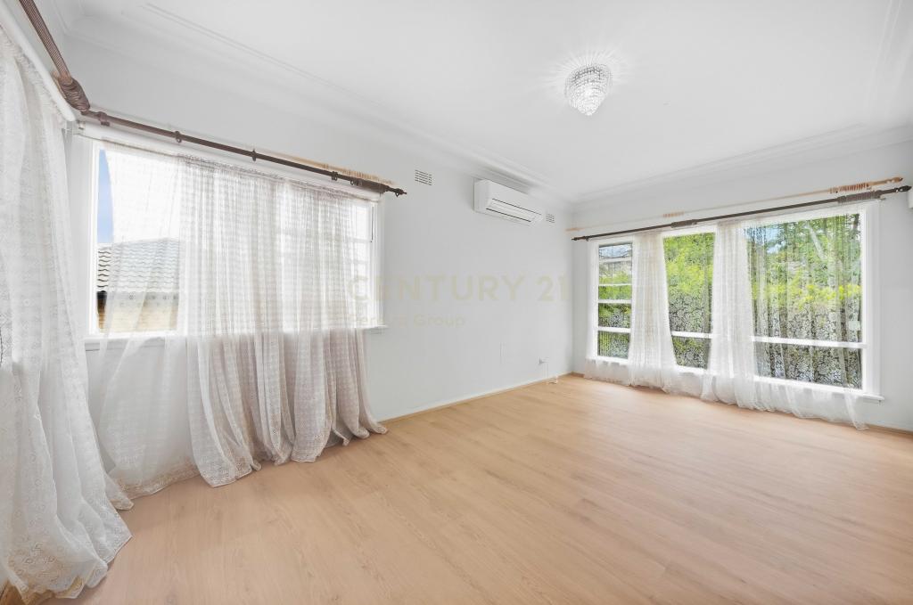 23 Foreman St, Glenfield, NSW 2167