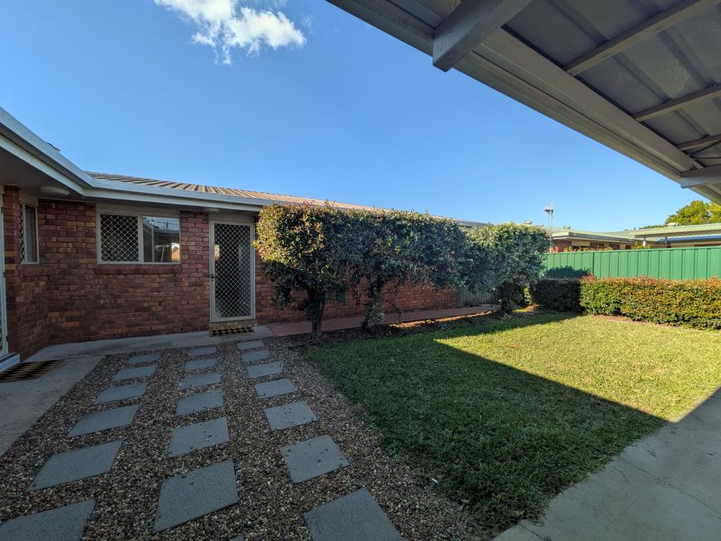 3/208 Cambridge St, Granville, QLD 4650