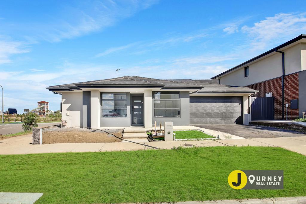 1 Glory St, Clyde North, VIC 3978