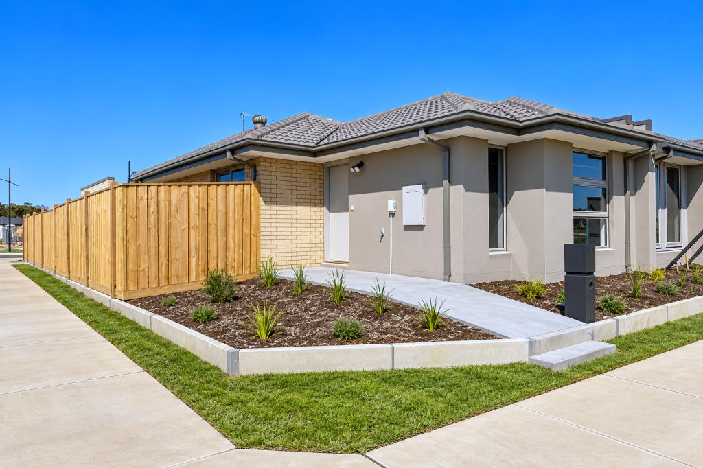9 Rockbank Walk, Armstrong Creek, VIC 3217
