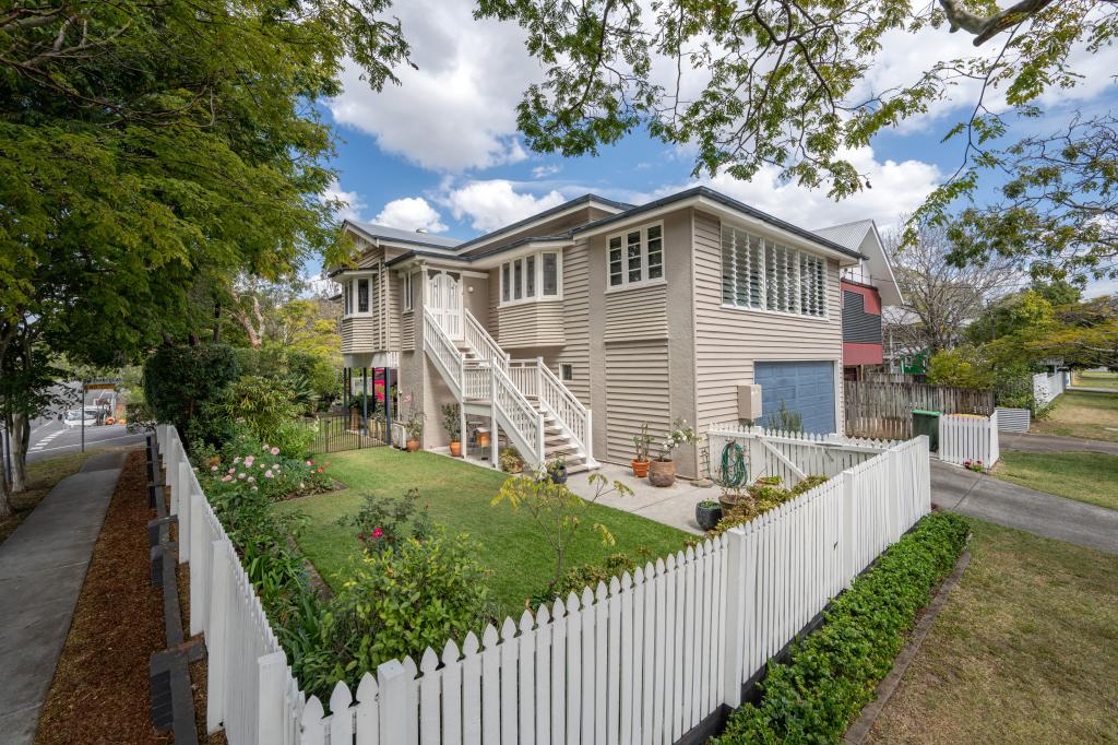 15 Jimbour St, Kalinga, QLD 4030