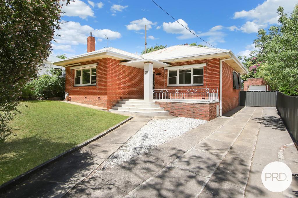 311 Donovan St, East Albury, NSW 2640