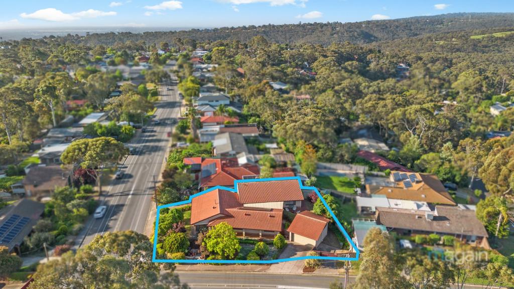 8 Glenalvon Dr, Flagstaff Hill, SA 5159