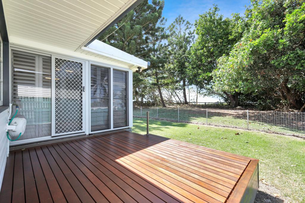 38 Melba St, Armstrong Beach, QLD 4737