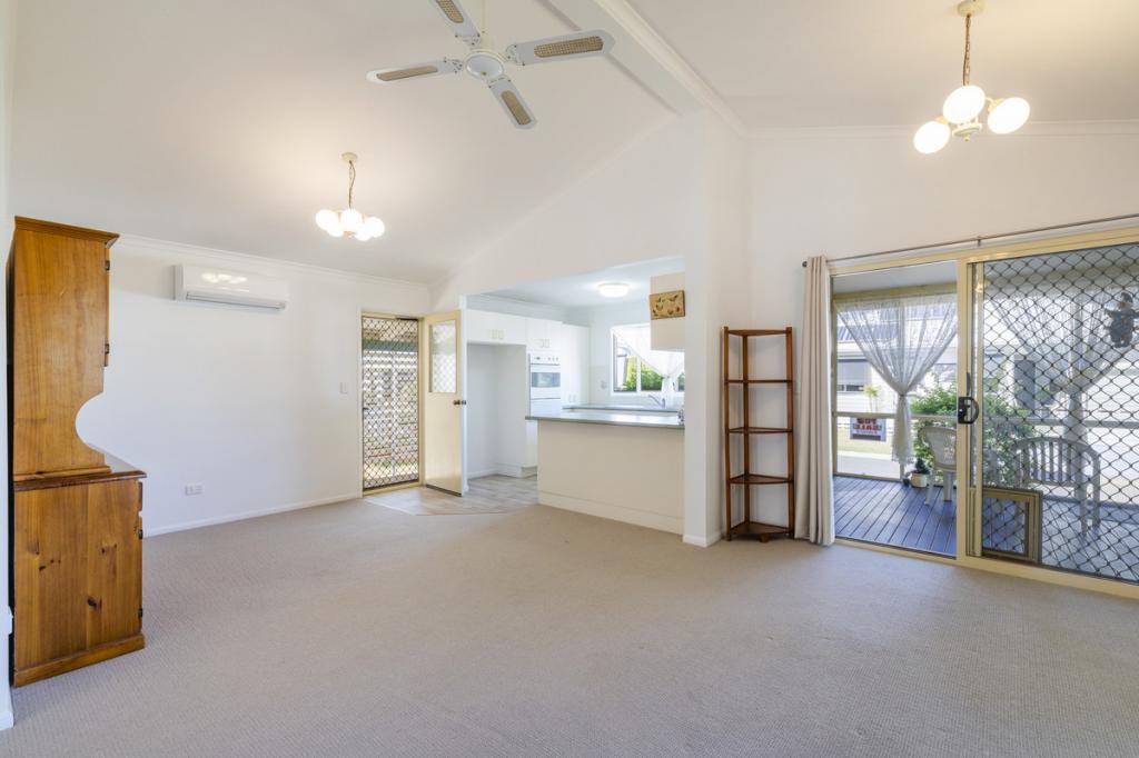 14/1 Orion Dr, Yamba, NSW 2464