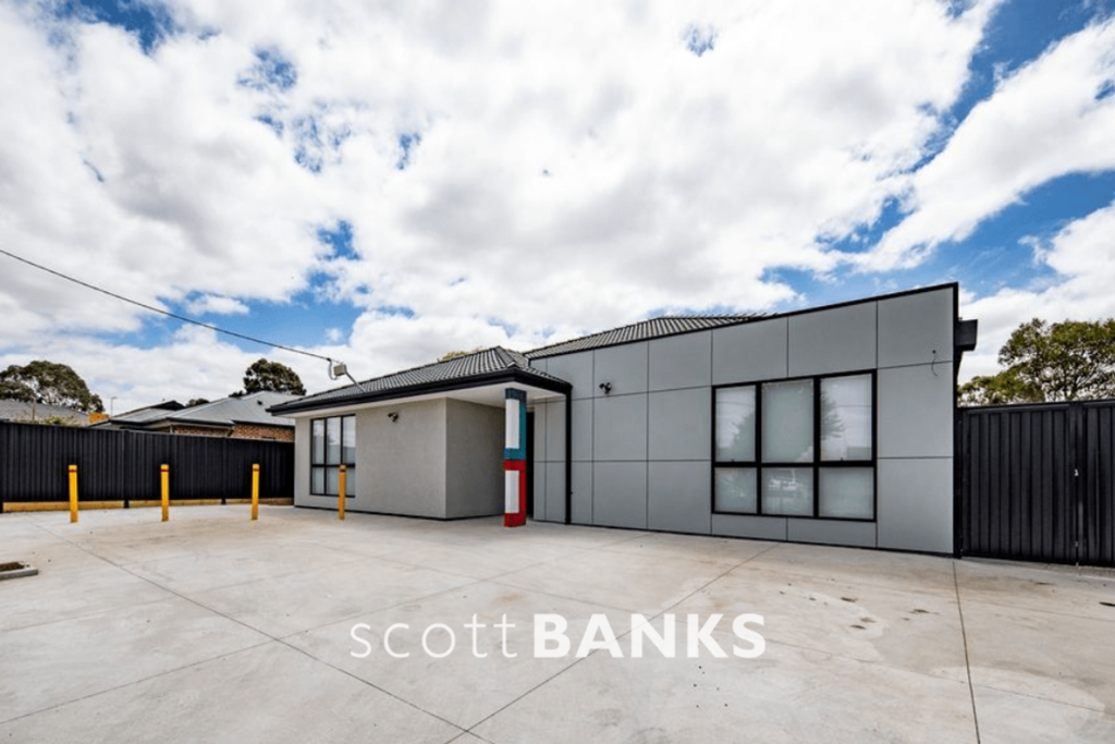 1/5 FRASER ST, MELTON SOUTH, VIC 3338