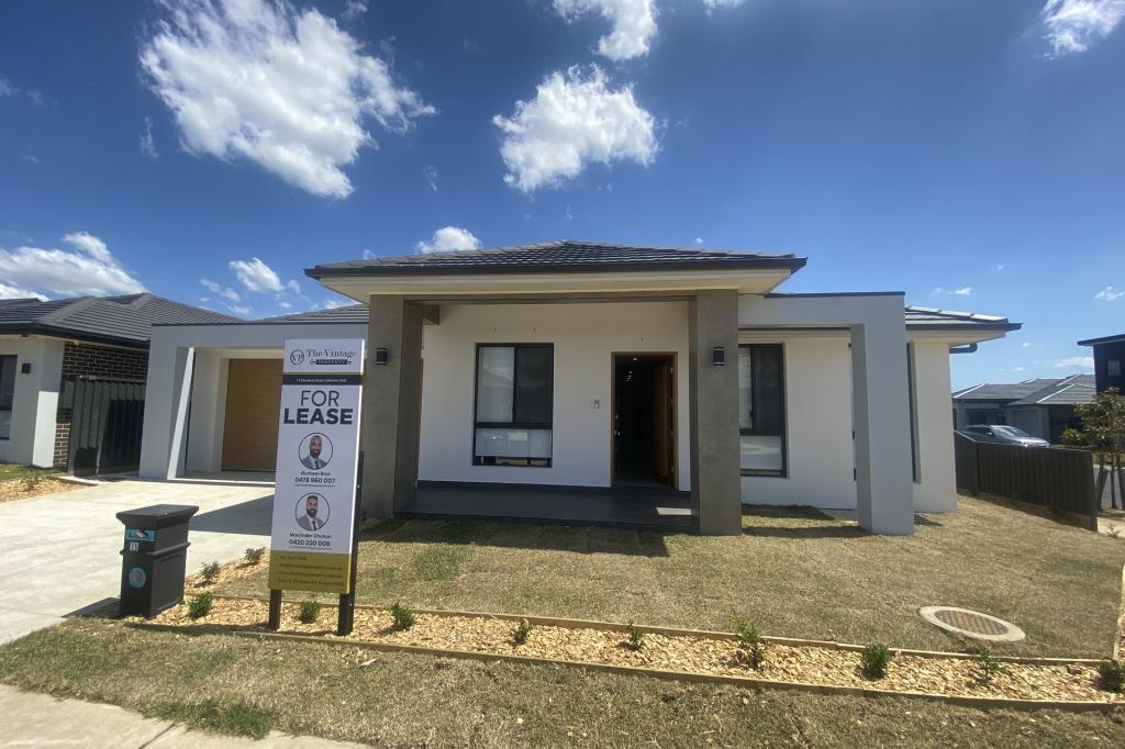 15a Sainsbury Rd, Catherine Field, NSW 2557