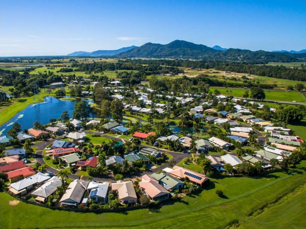 125/2-6 Lake Placid Rd, Caravonica, QLD 4878