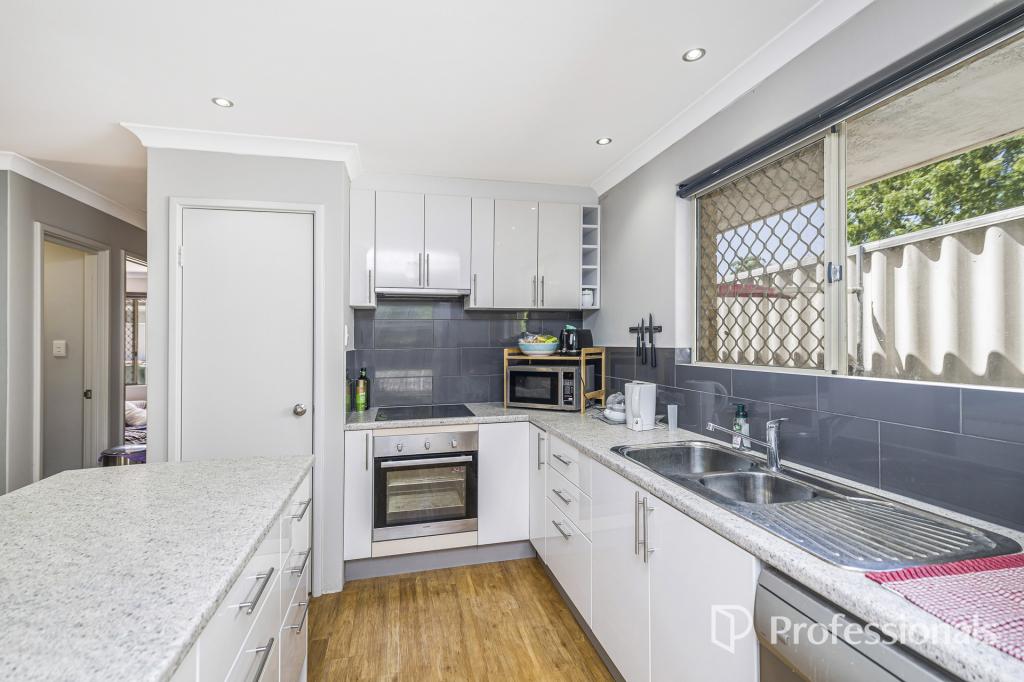 3/23 CALEDONIAN AVE, MAYLANDS, WA 6051