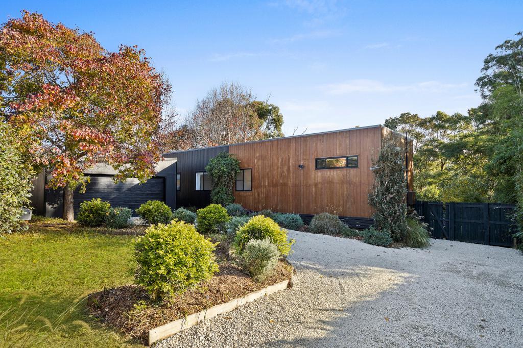 15a South Kiama Dr, Kiama Heights, NSW 2533