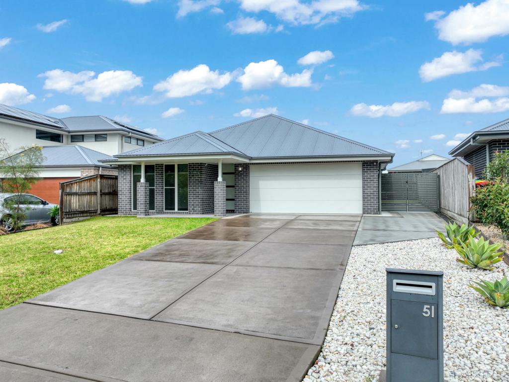 51 Maya Dr, Medowie, NSW 2318