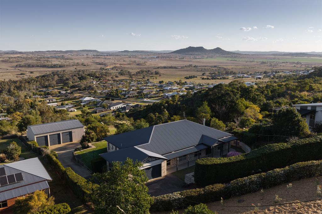 15 Koala Dr, Gowrie Junction, QLD 4352