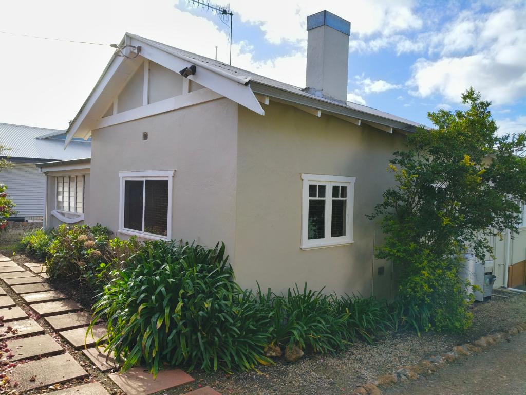 13 Ingoldby St, Mount Barker, WA 6324