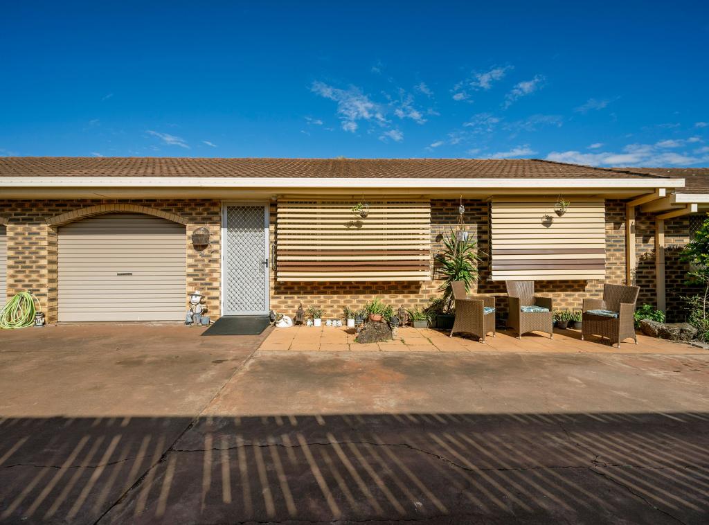 4/27 Gipps St, Drayton, QLD 4350