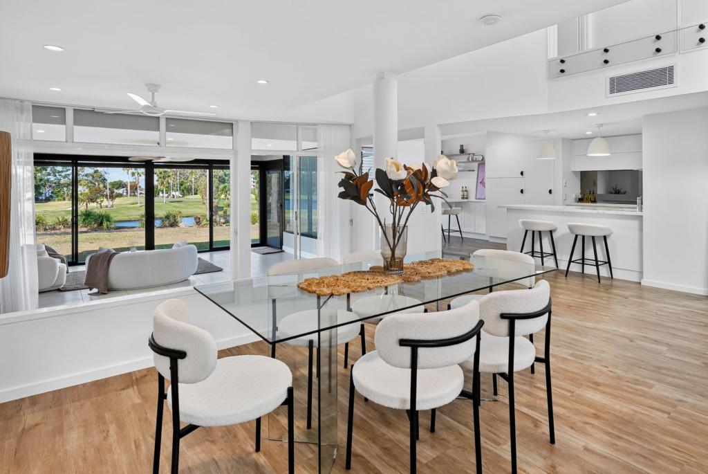 5467 BAY HILL TCE, HOPE ISLAND, QLD 4212