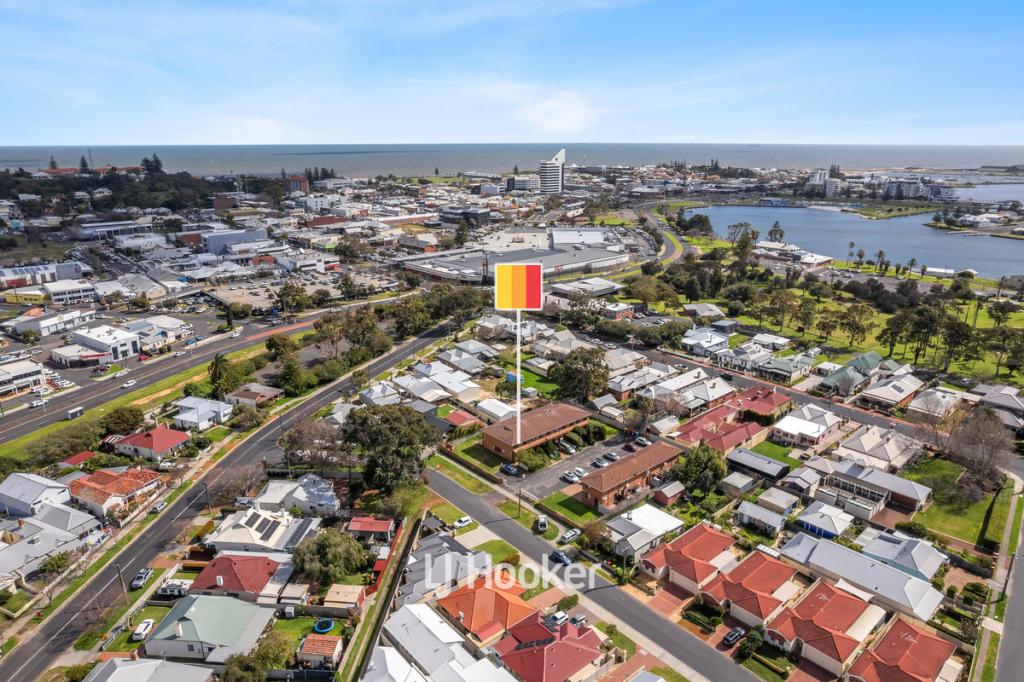 10/4 Braund St, Bunbury, WA 6230