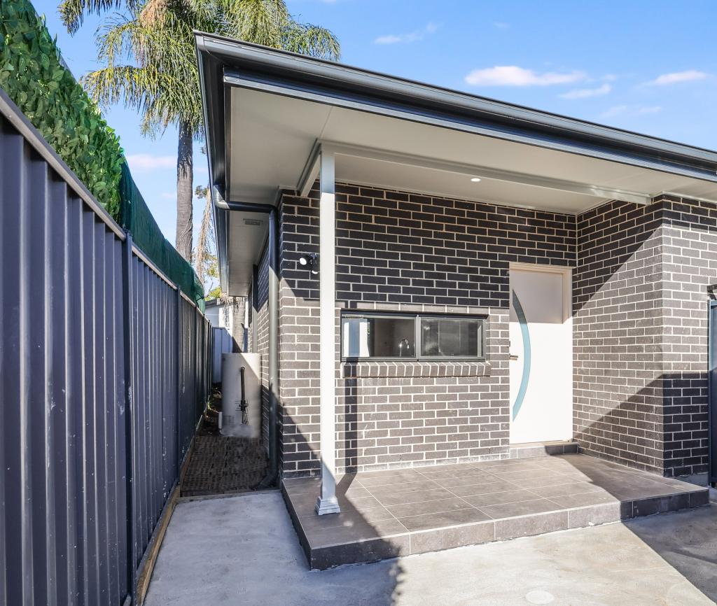 11a Myuna Cres, Seven Hills, NSW 2147