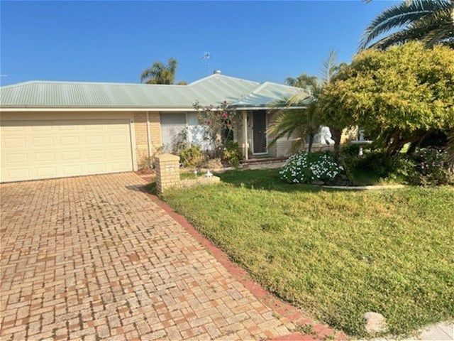 8 Fitzroy Cl, Dudley Park, WA 6210