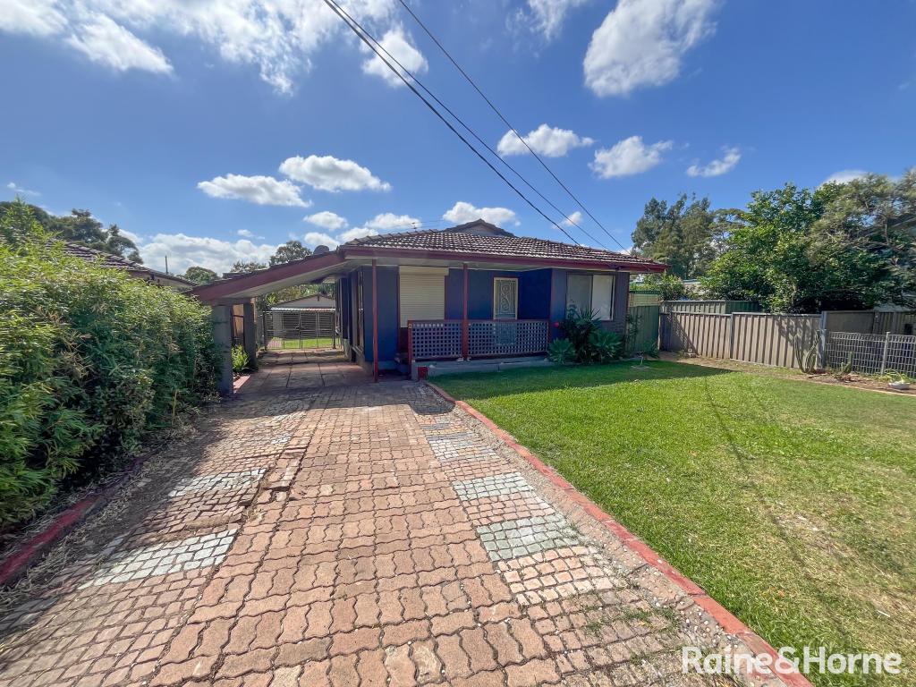 4 PINANG PL, WHALAN, NSW 2770