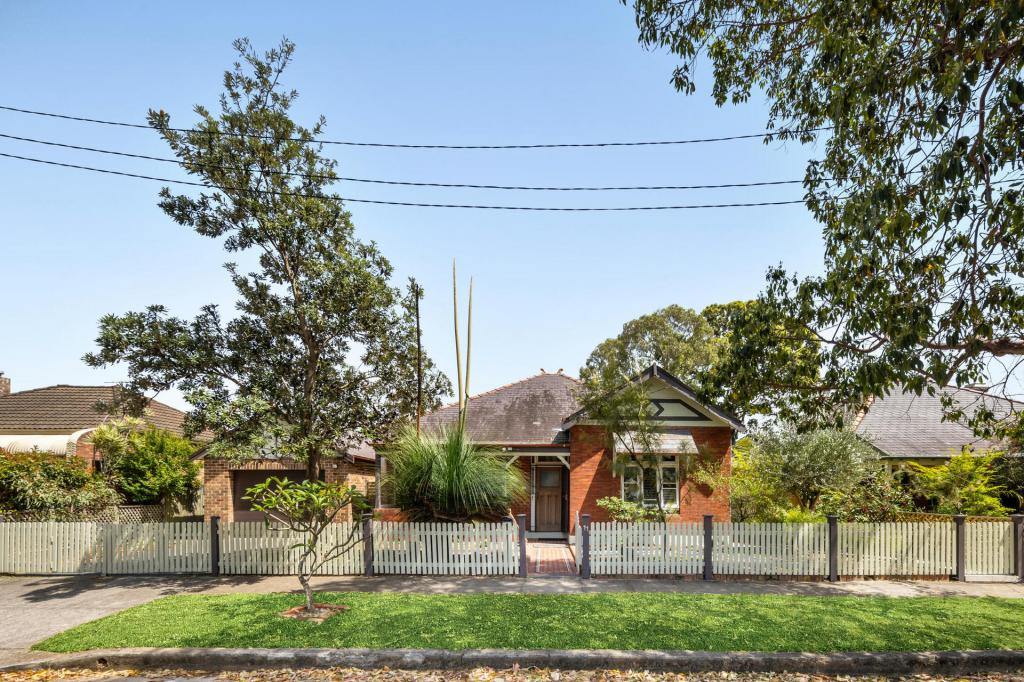 11 Hillcot St, Hurlstone Park, NSW 2193