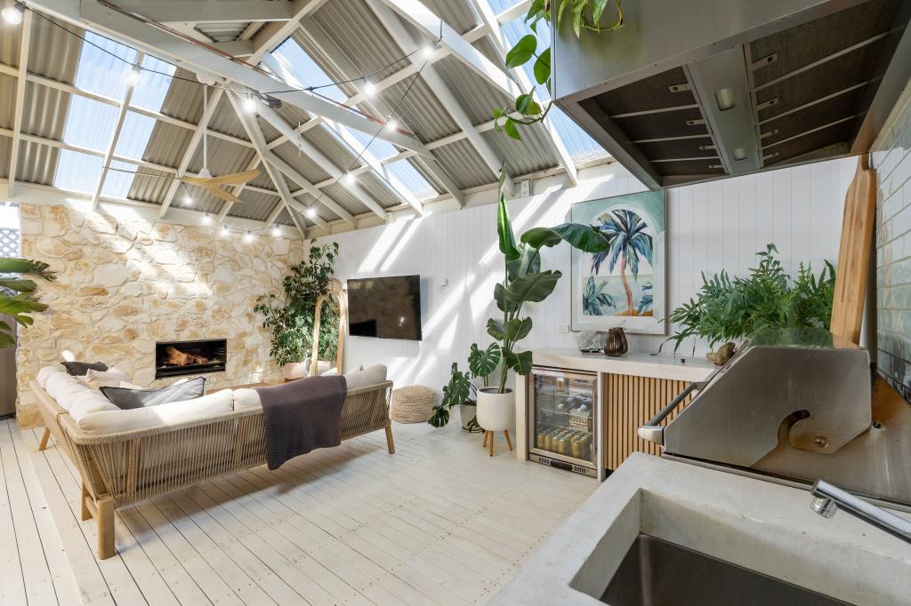 10 York Ave E, Fulham Gardens, SA 5024