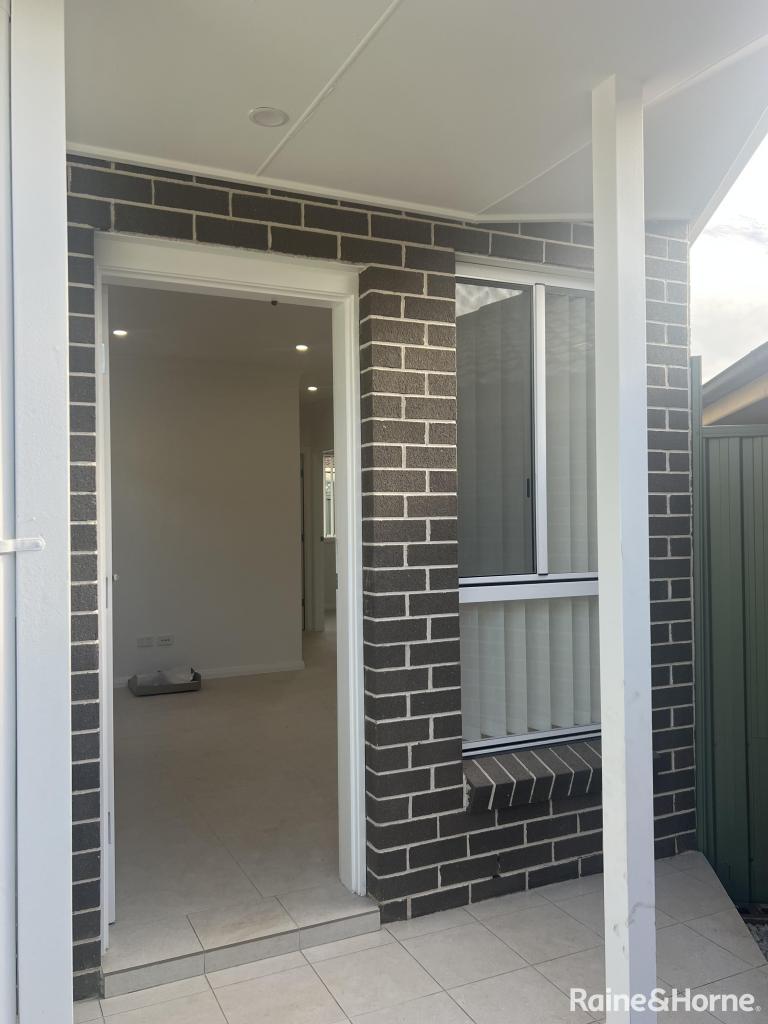 4a Peerless Cl, Ingleburn, NSW 2565