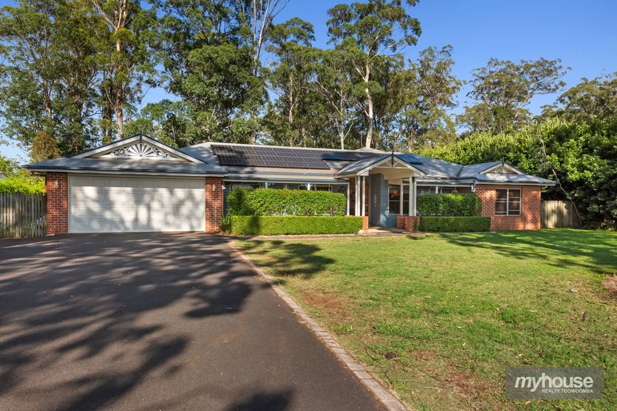 35 Reis Rd, Highfields, QLD 4352