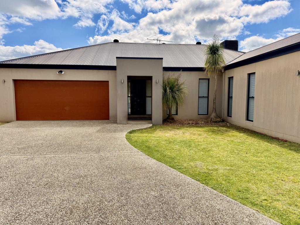69 Banksia Dr, Corowa, NSW 2646