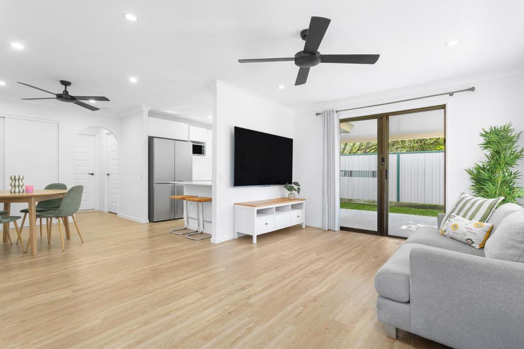 2/59 Darnel St, Elanora, QLD 4221